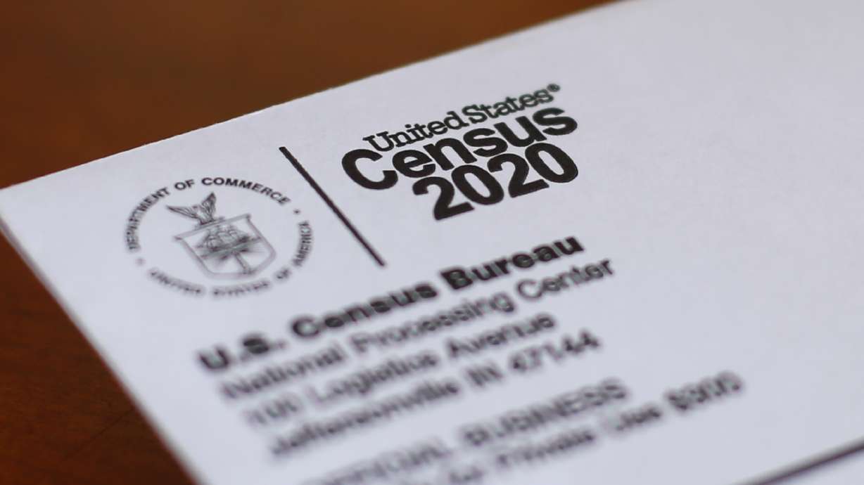 Census sends paper forms to laggards as Midwest sets pace