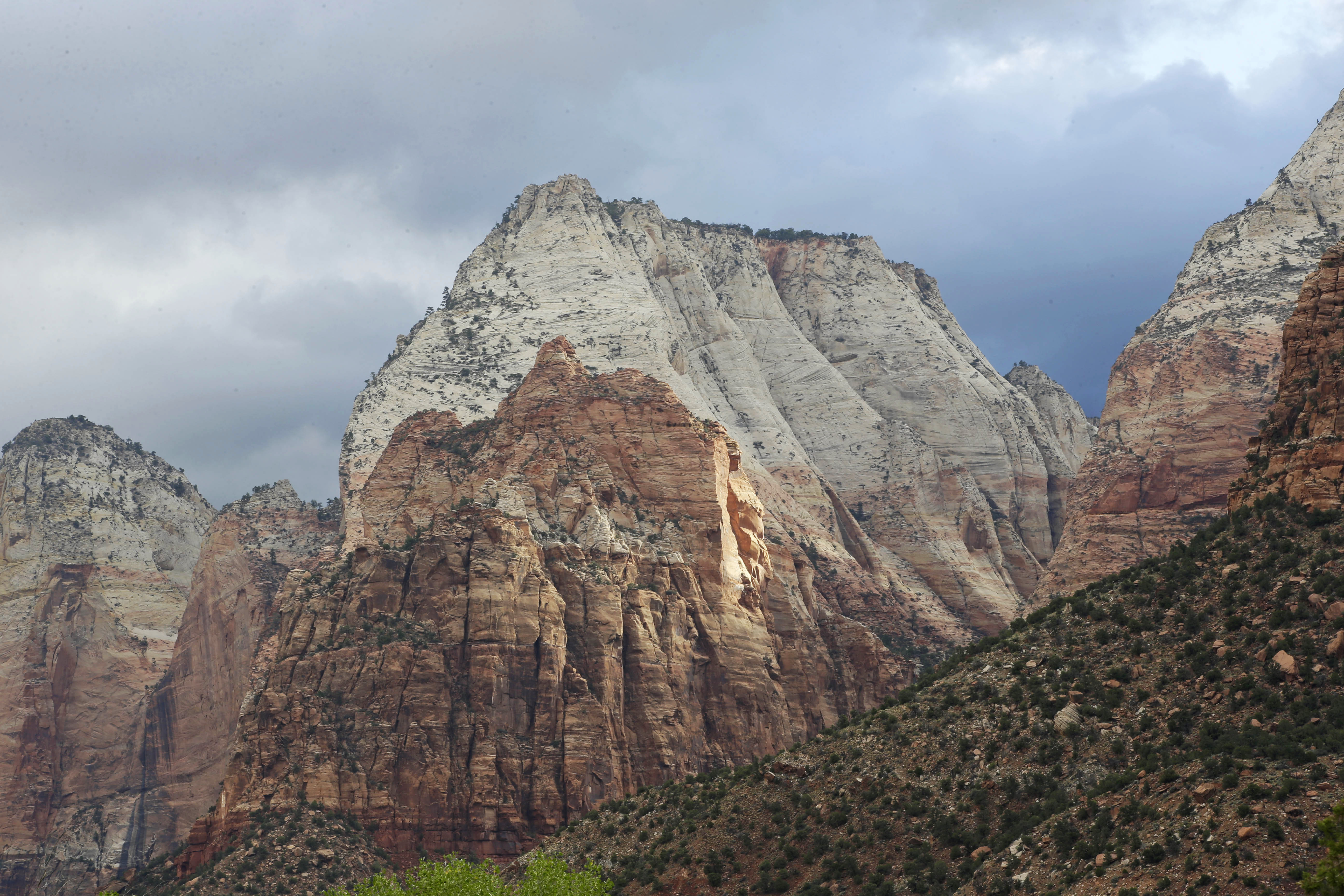 After pleas, pro jumper vows not to leap in national parks