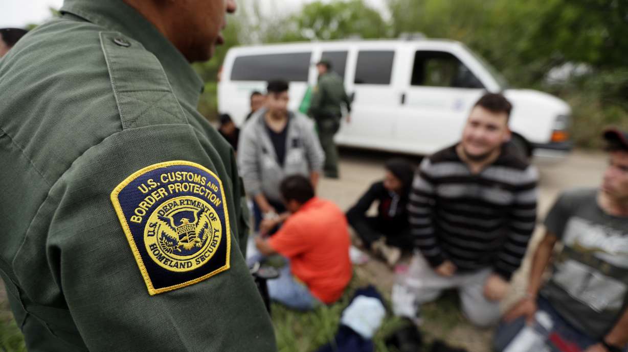 Trump quietly shuts down asylum at US borders to fight virus