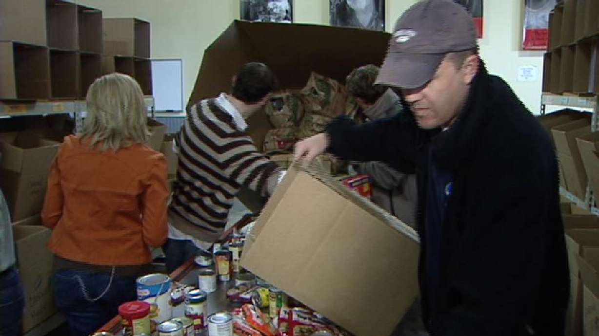 Utah Food Bank Kicks Off Holiday Food Drive