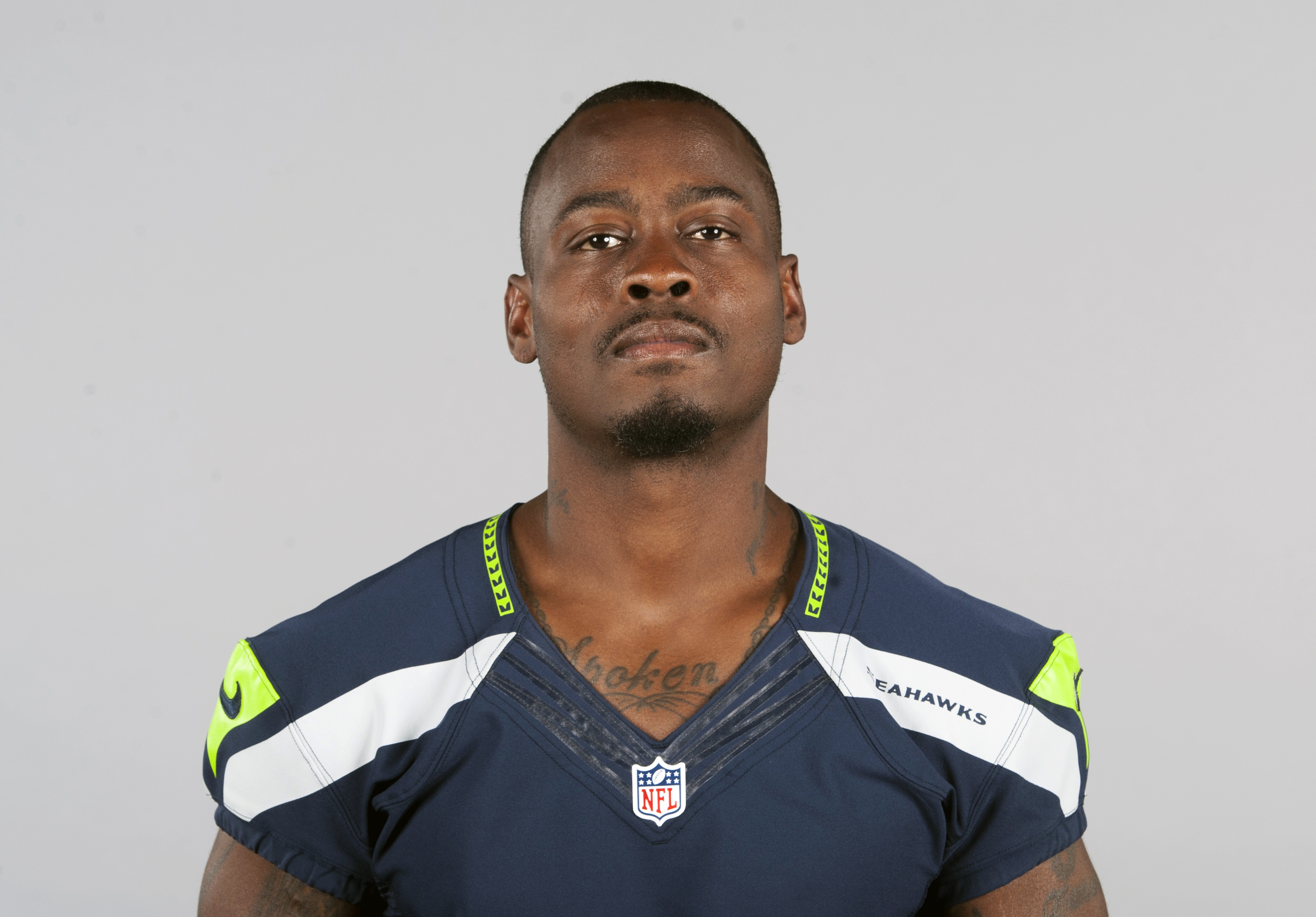 Ex-NFL quarterback Tarvaris Jackson, 36, dies in car crash