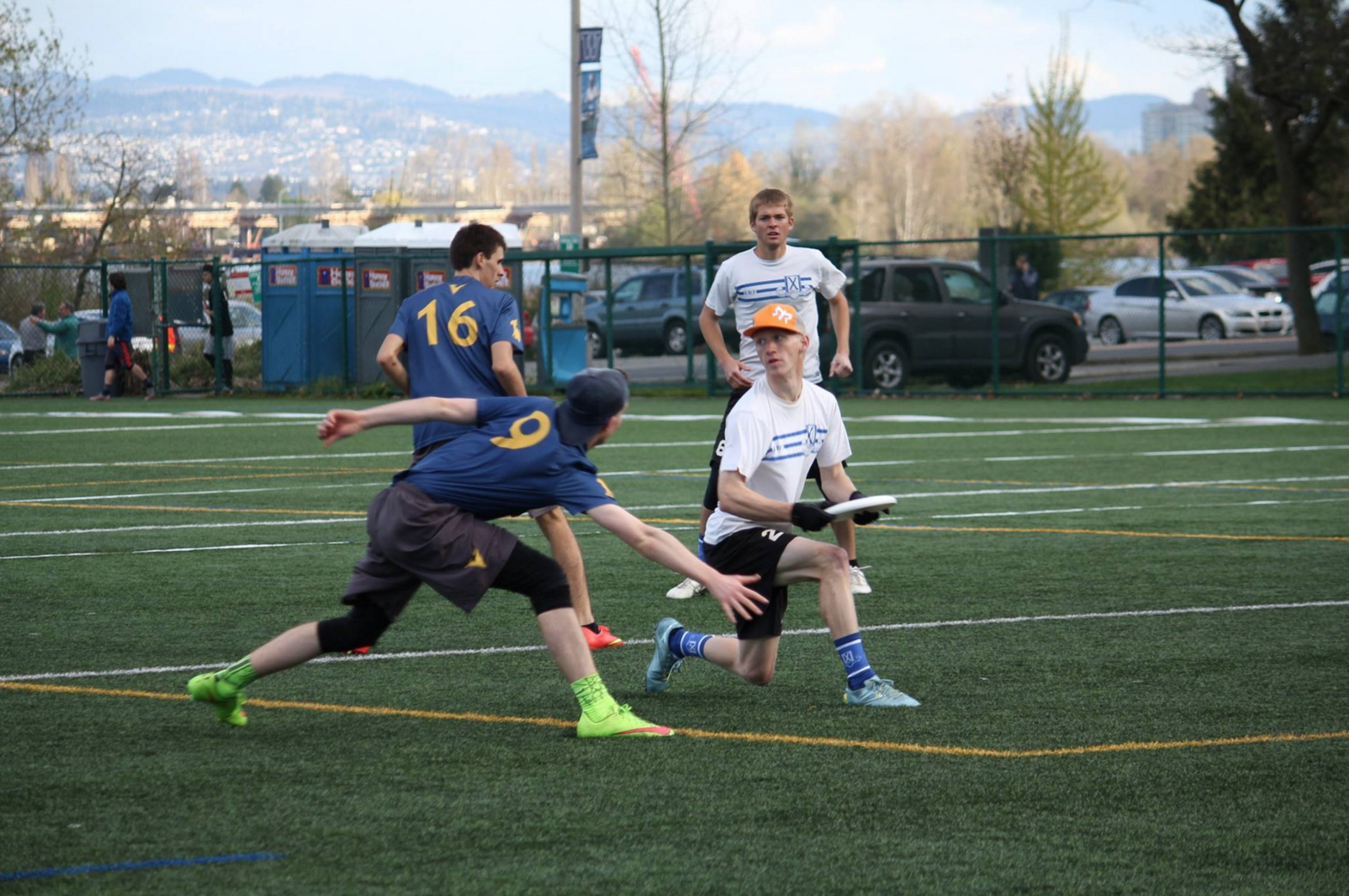 The BYU men's ultimate frisbee team competes in the Northwest Challenge in late March. The Cougars were ranked No. 17 nationally by USA Ultimate. (Photo: Courtesy Beth Nethercott)