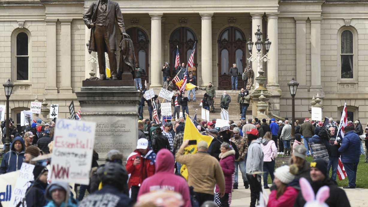 Thousands protest Michigan governor's social distance order