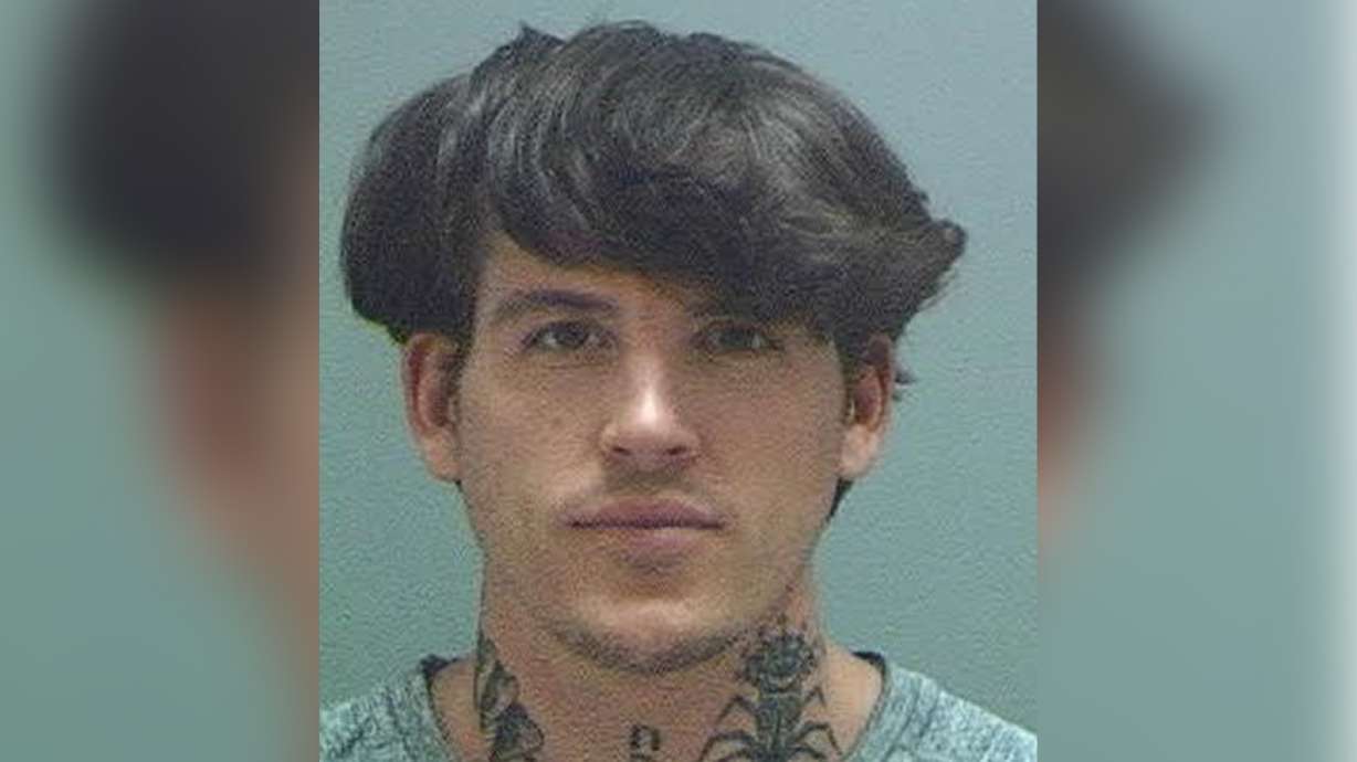 Man arrested, accused of trying to extort Utah billionaire