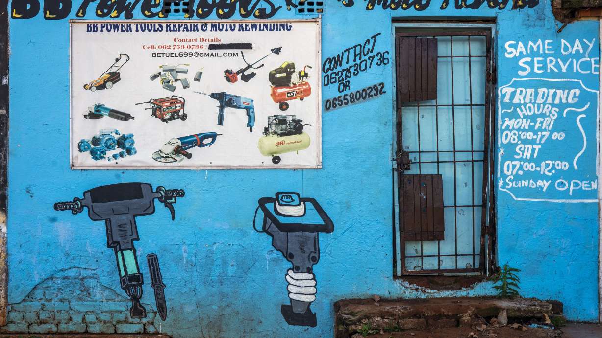 South Africa's shuttered storefronts a sign of economic pain