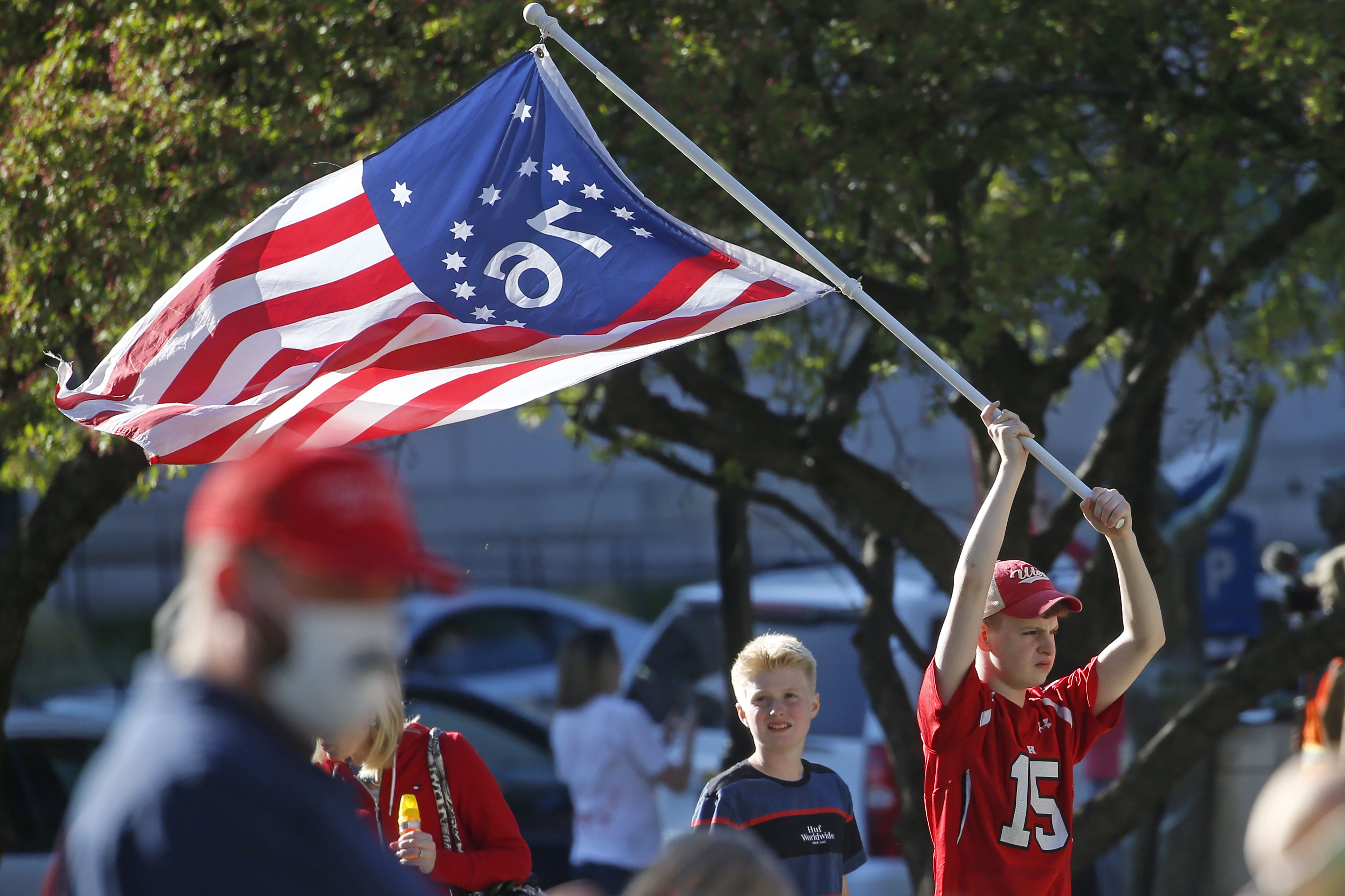 Lockdown politics increasingly pit economic, health concerns