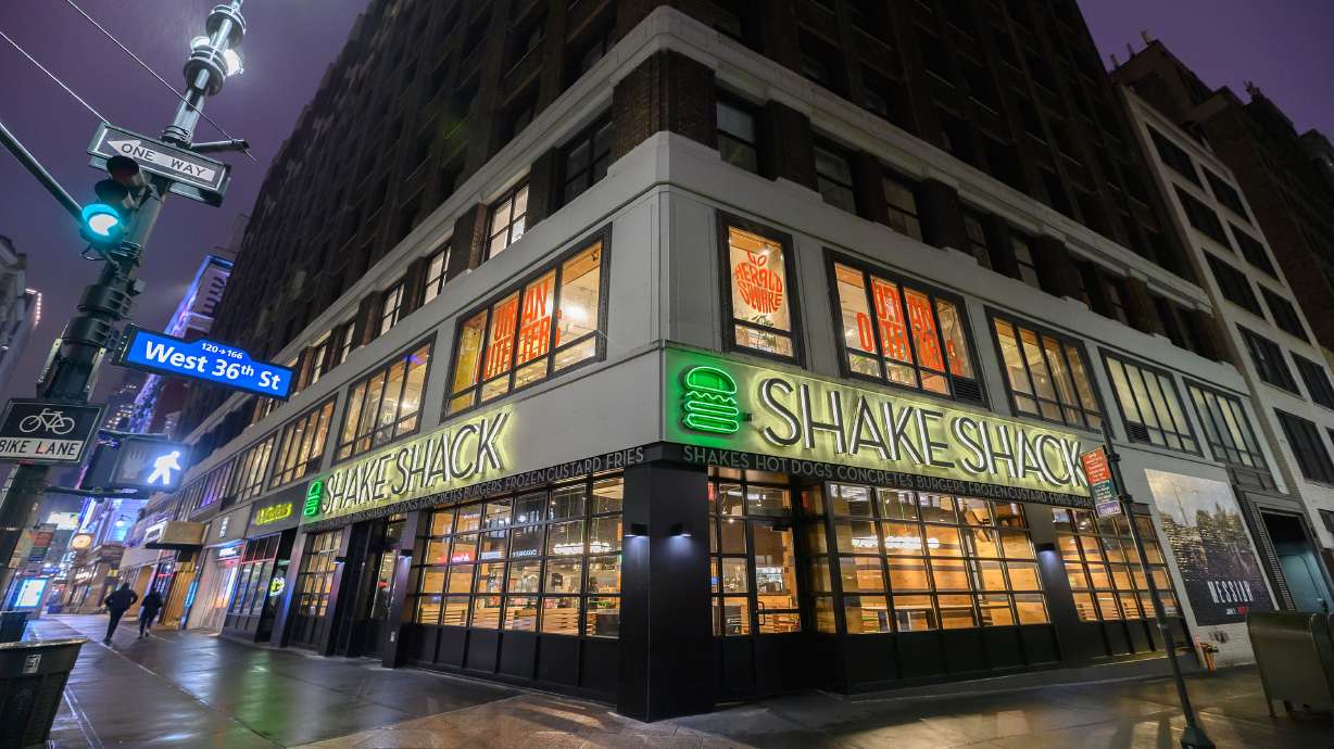 Shake Shack returns $10 million emergency loan to the US government