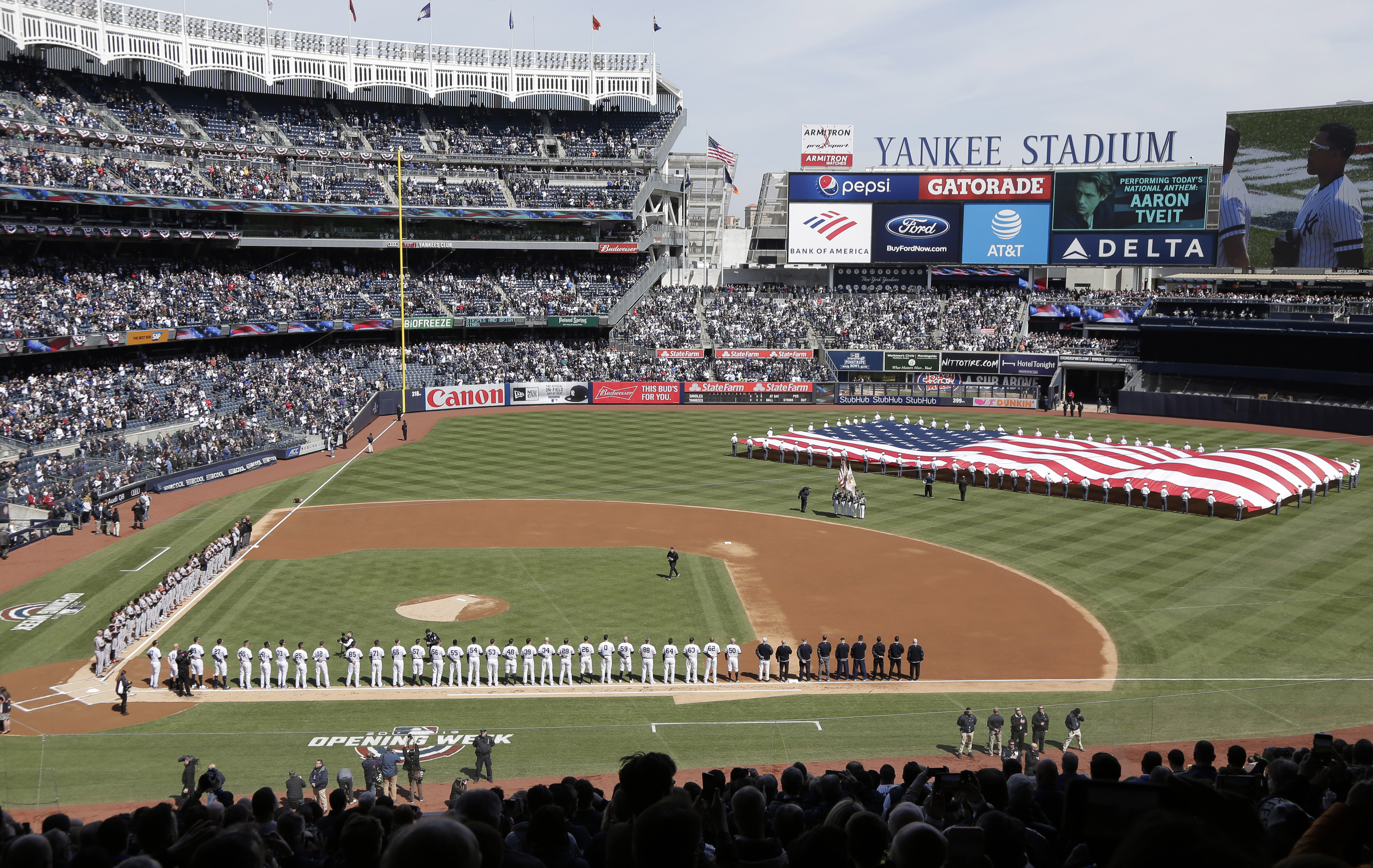 Fans sue MLB, teams over ticket money, ask for class action