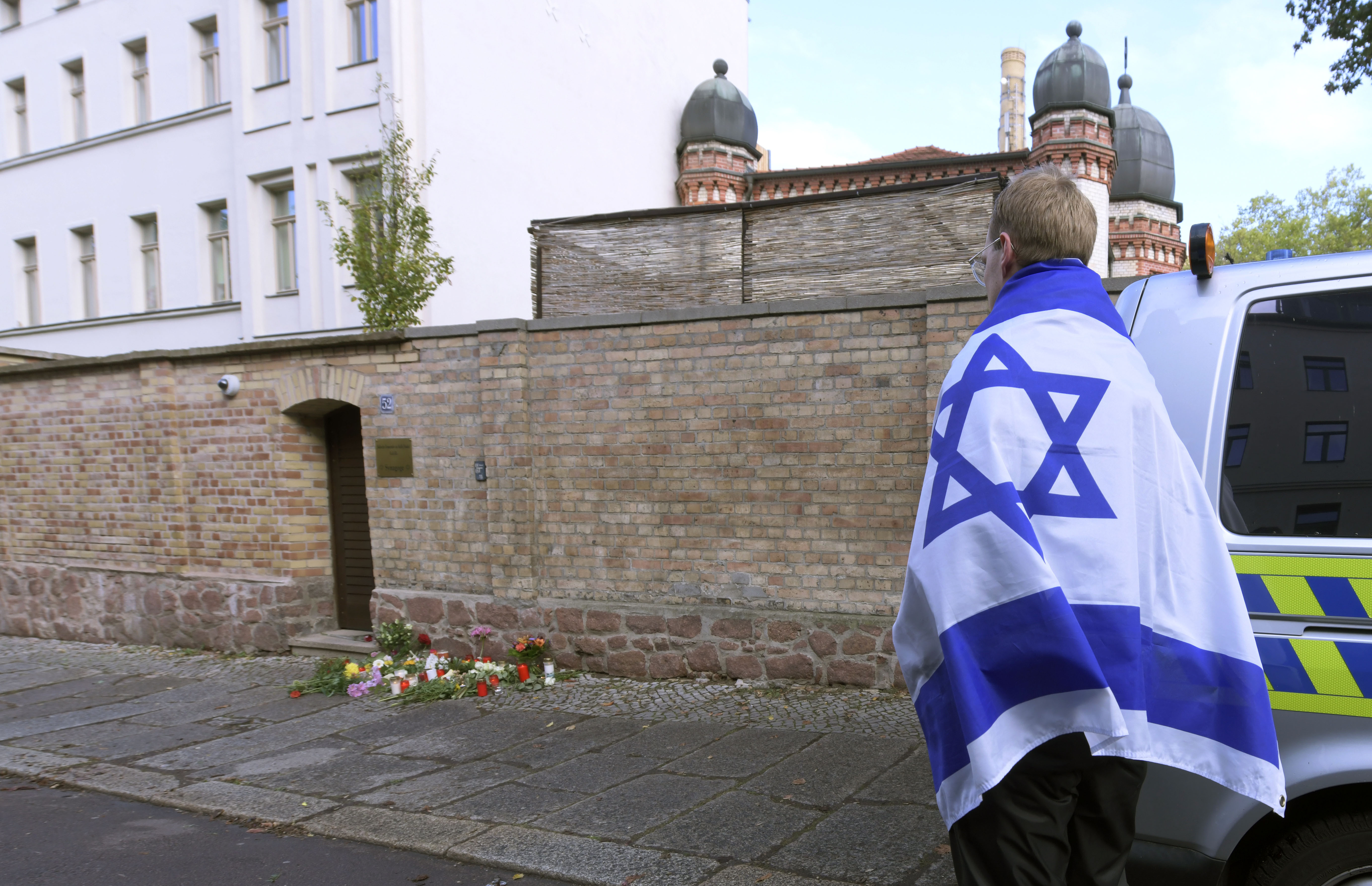 Murder charges filed against German synagogue attack suspect