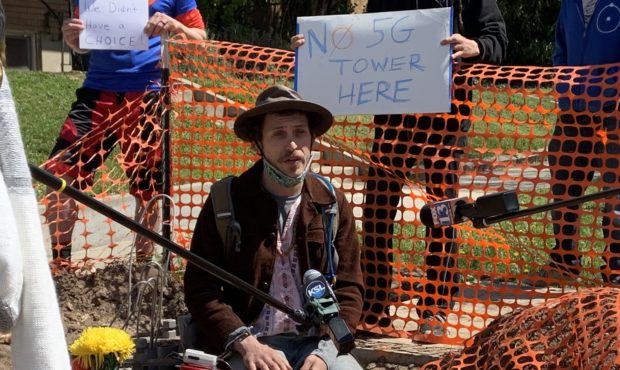 Salt Lake City man chains himself to protest new 5G tower