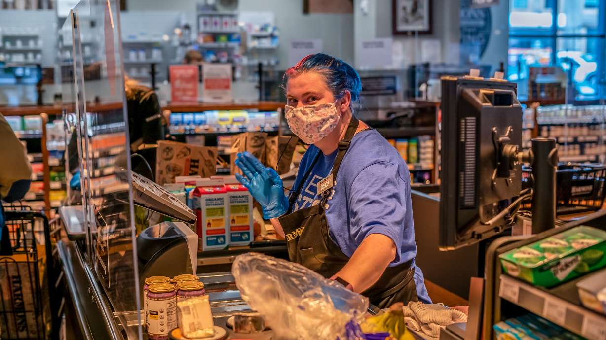 'Not all super heroes wear capes, most wear aprons': How Utah thanked its Unexpected Heroes in grocery stores