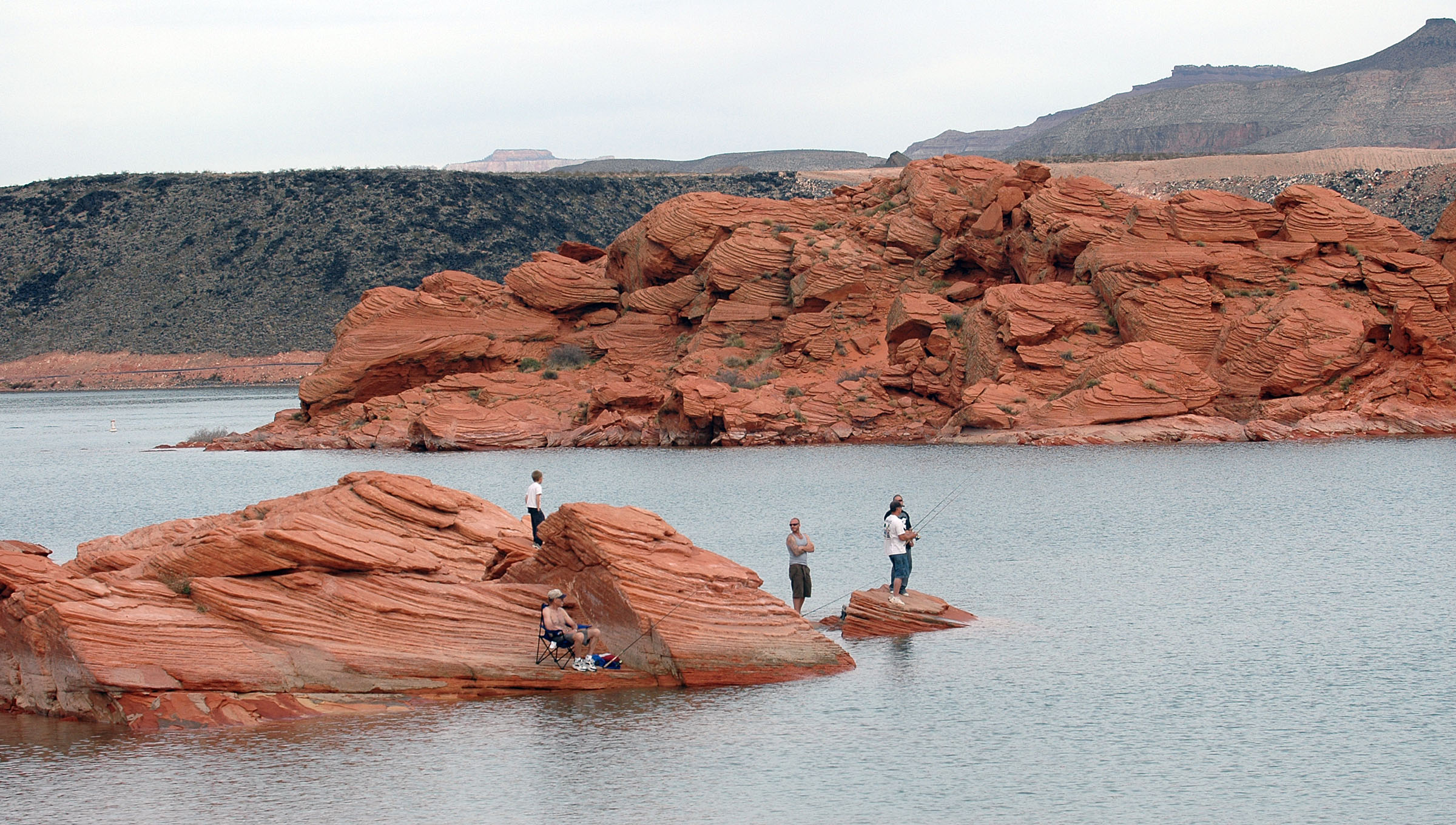 Sand Hollow, Gunlock, Quail Creek all close midday Saturday as crowds overwhelm state parks