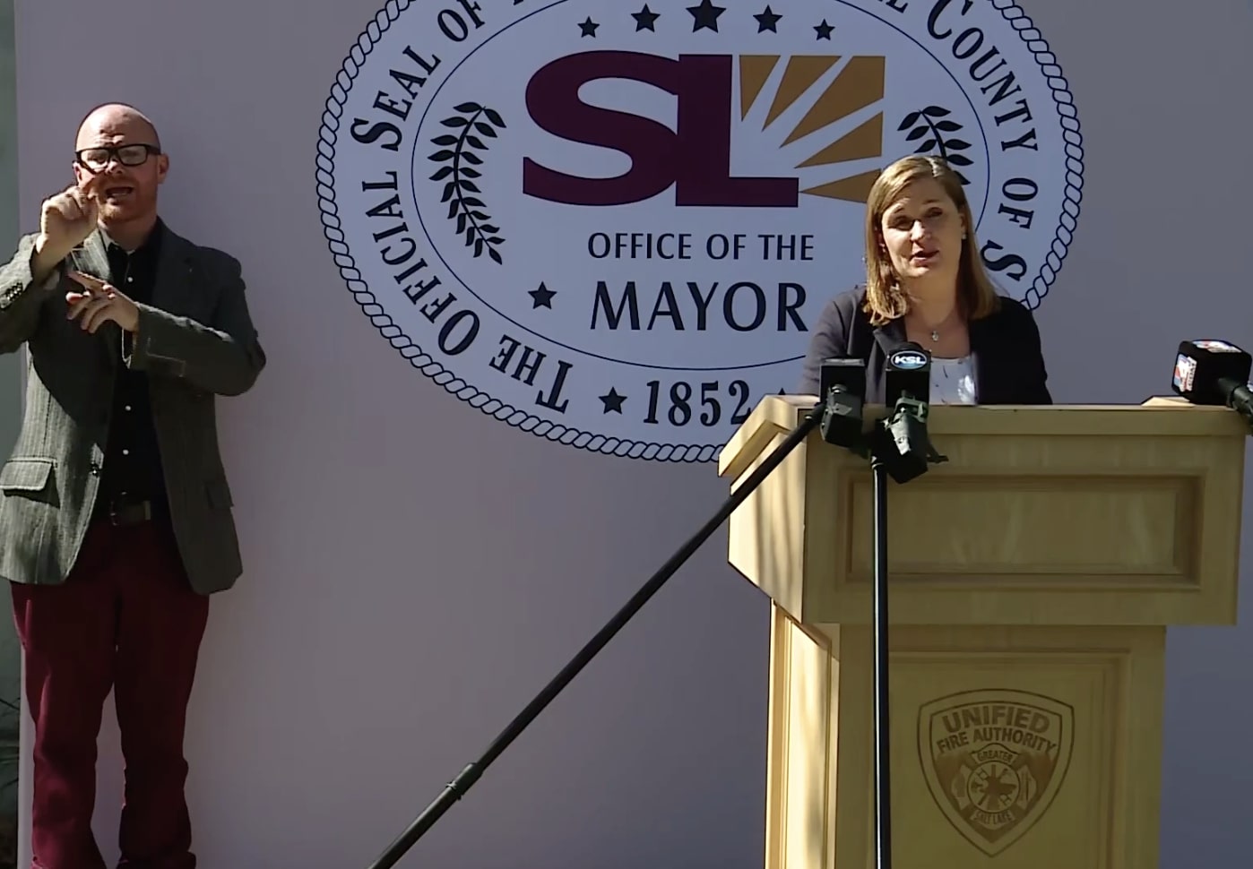 Salt Lake County officials 'strongly encourage' face coverings at reopened businesses