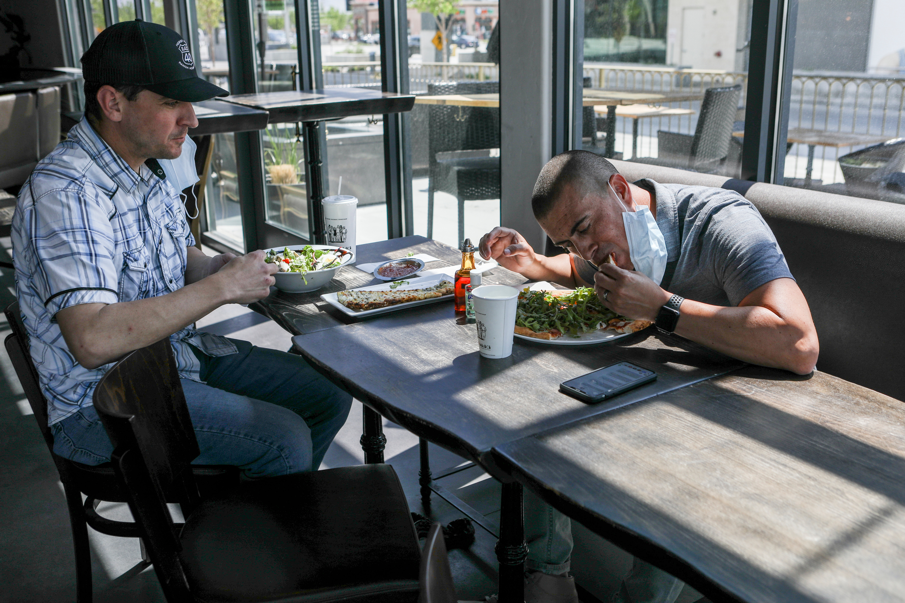 Utah restaurants still feeling things out on first day of dine-in