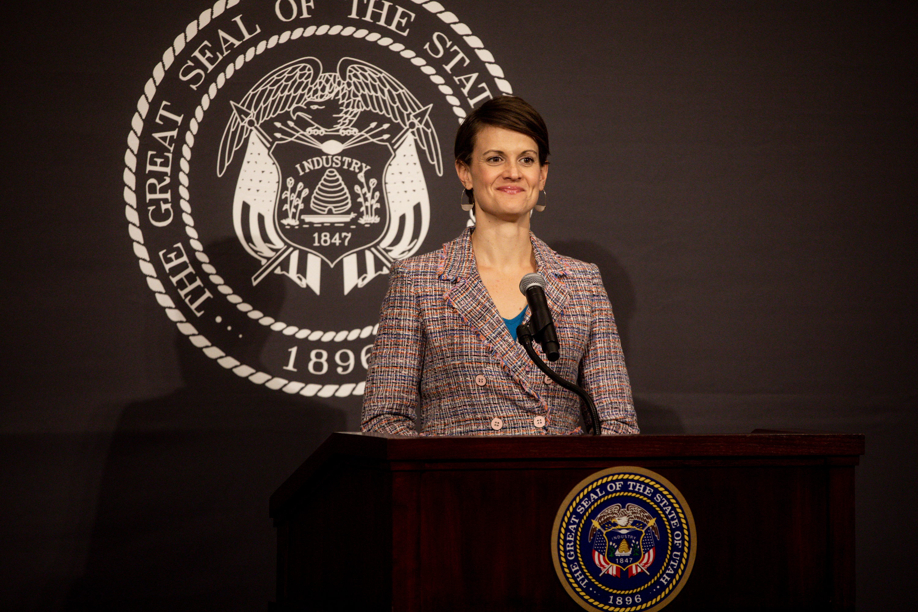 Utah sees 142 new cases of COVID-19 with no new deaths; community spread decreasing