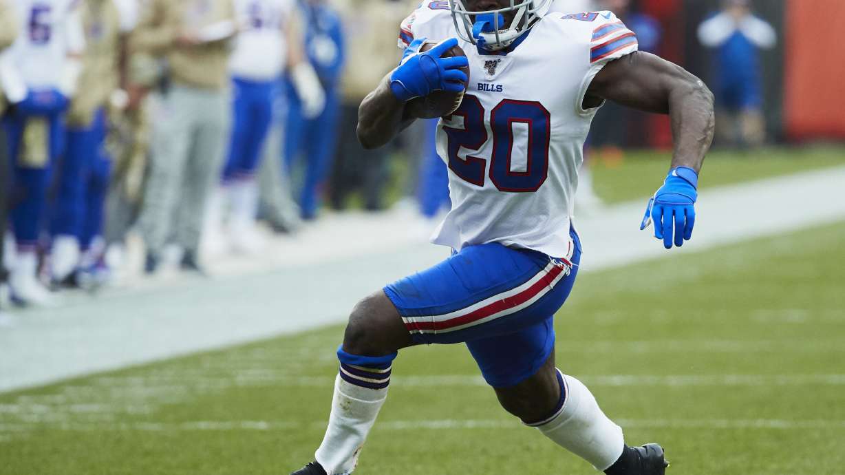 Agent: Jets, ageless Gore agree to terms on 1-year deal