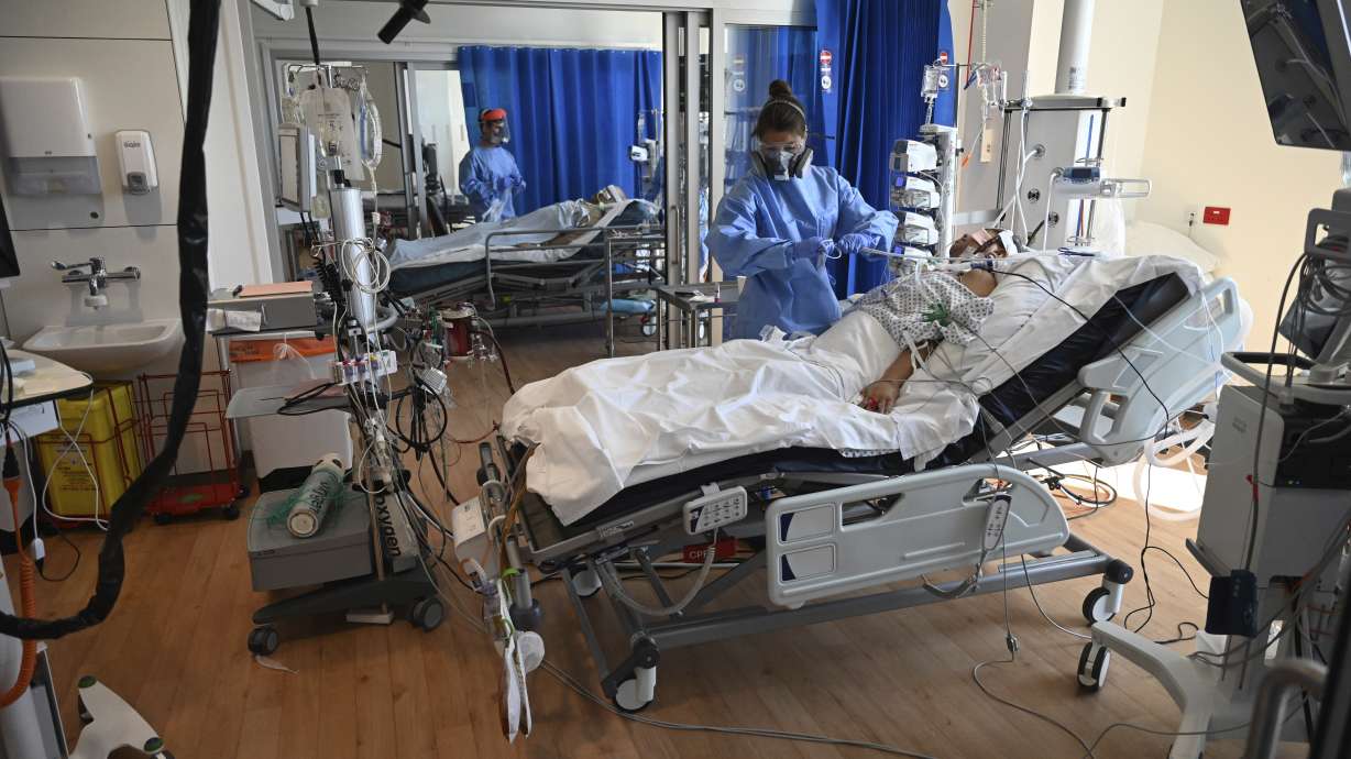 UK overtakes Italy with most official virus deaths in Europe