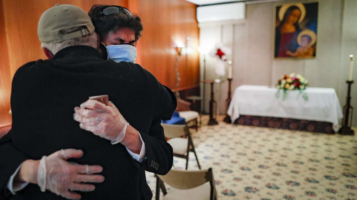 2 Hispanic churches and too many tears: 100 COVID-19 deaths