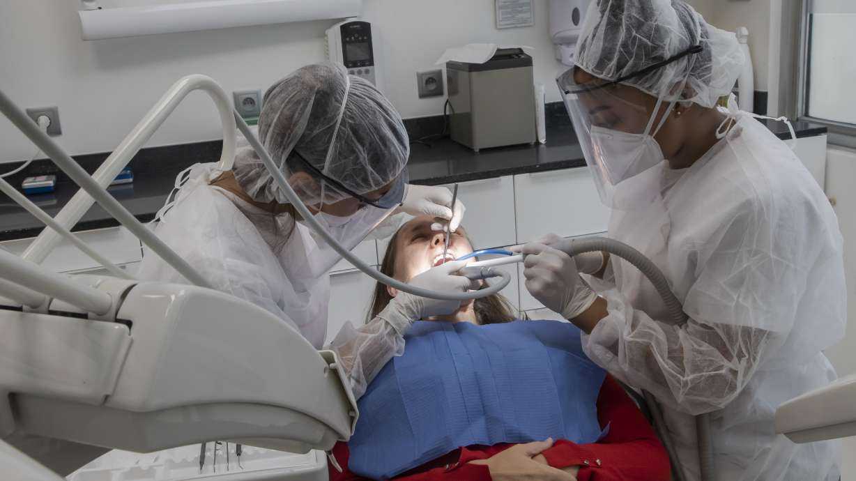 Dentists carefully reopen in France after 2-month lockdown