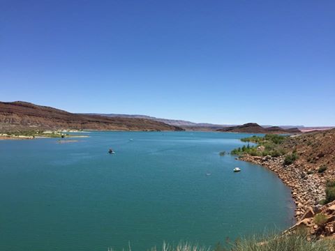 Man hospitalized after falling off kayak at Quail Creek State Park, officials say
