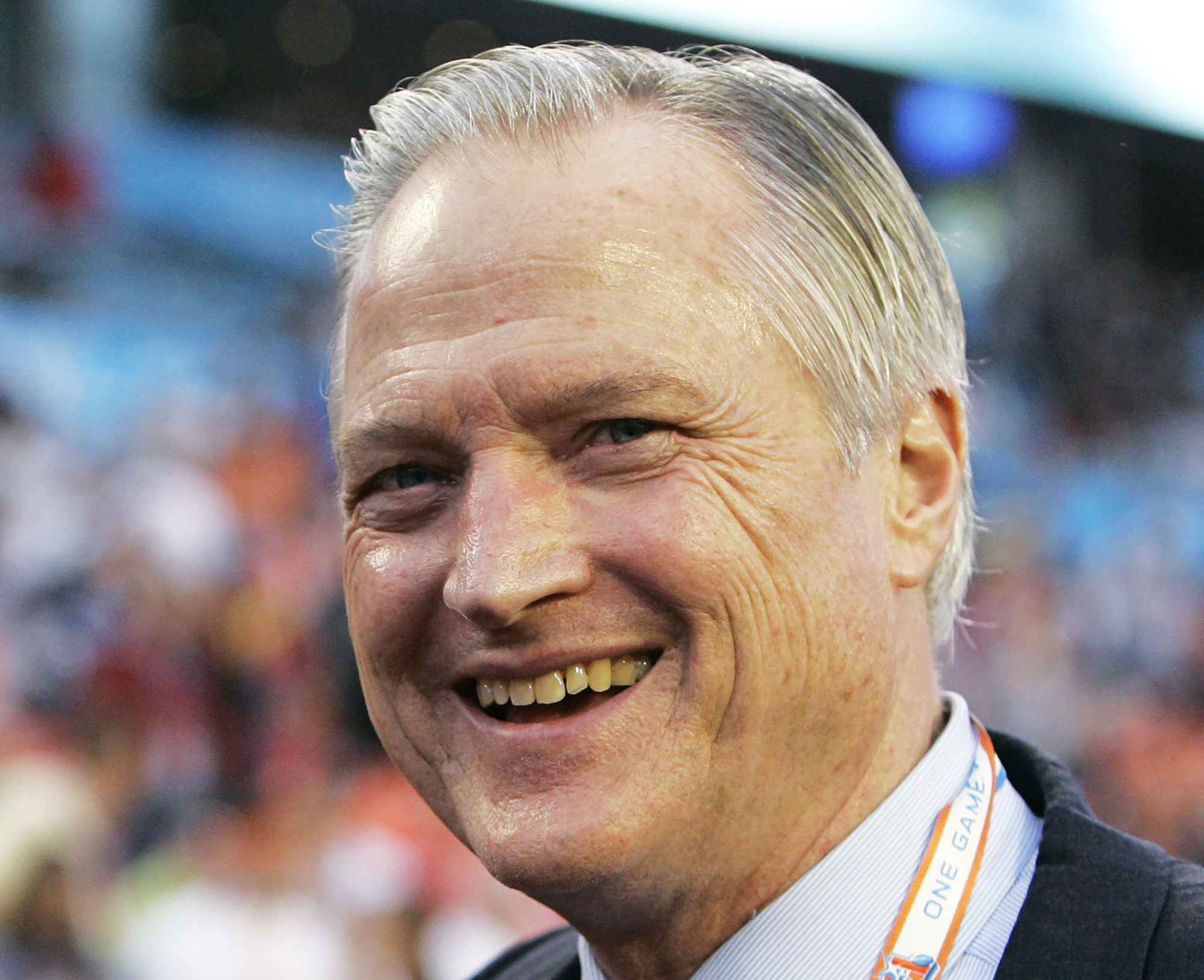 Michael McCaskey, who succeeded Halas as Bears' leader, dies
