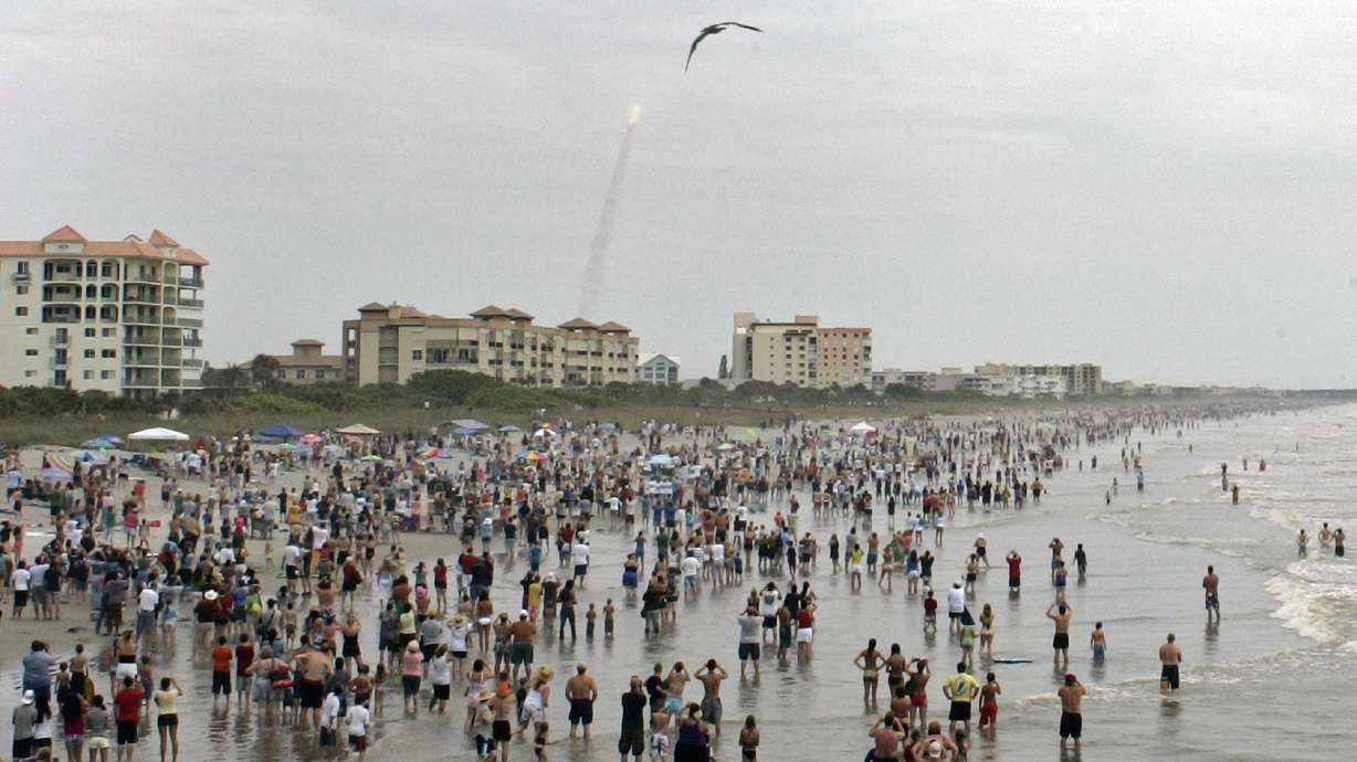 Will virus keep Florida spectators from astronaut launch?
