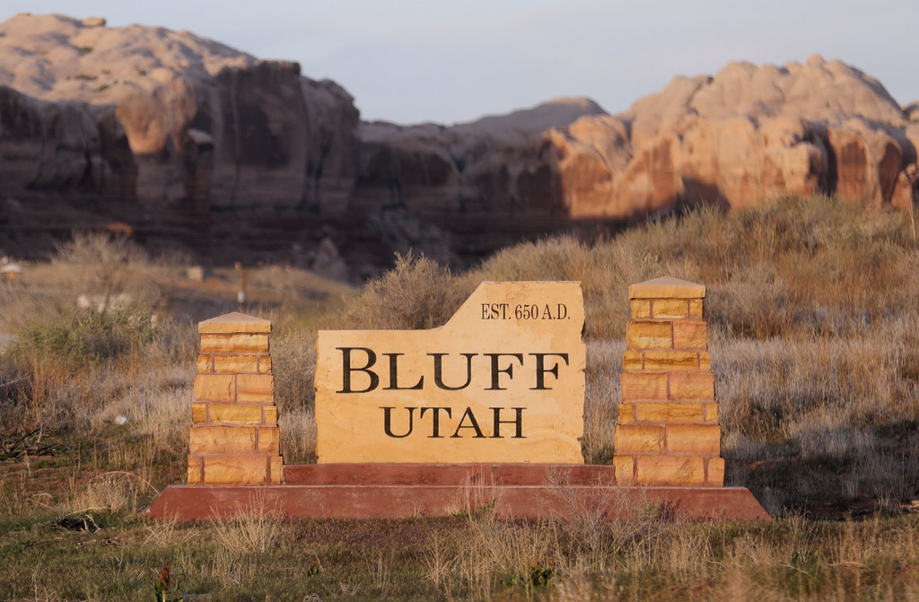 Herbert orders 2 southeast Utah towns to stay at orange COVID-19 risk level