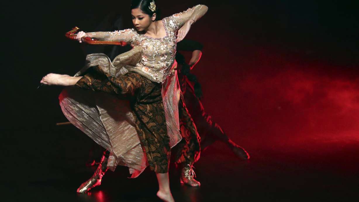 Indonesian choreographers provide digital stage for dancers