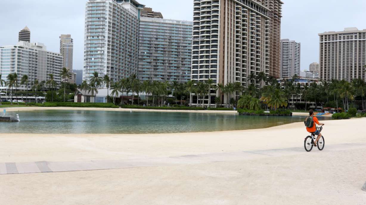 Consumer confidence up slightly but remains near 6-year low