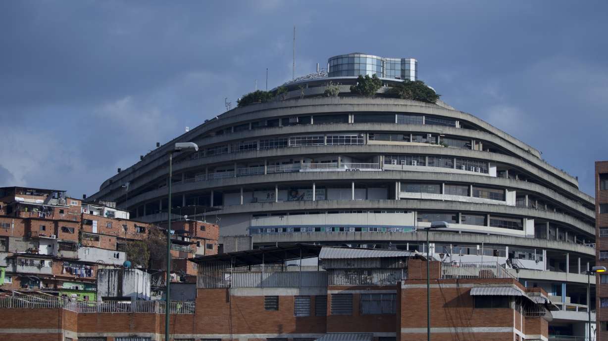 ‘Hope in Darkness’: Josh Holt recounts arrest in Venezuela, and the moment he thought might be his last