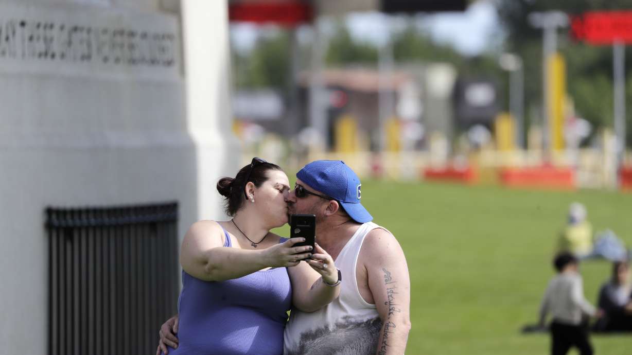 Loved ones reunite at an oasis on closed US-Canada border