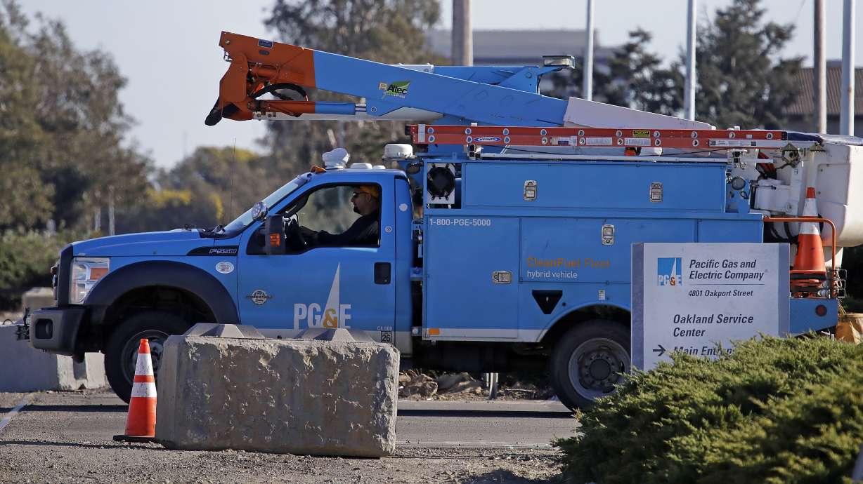 Regulators approve PG&E bankruptcy plan despite safety fears