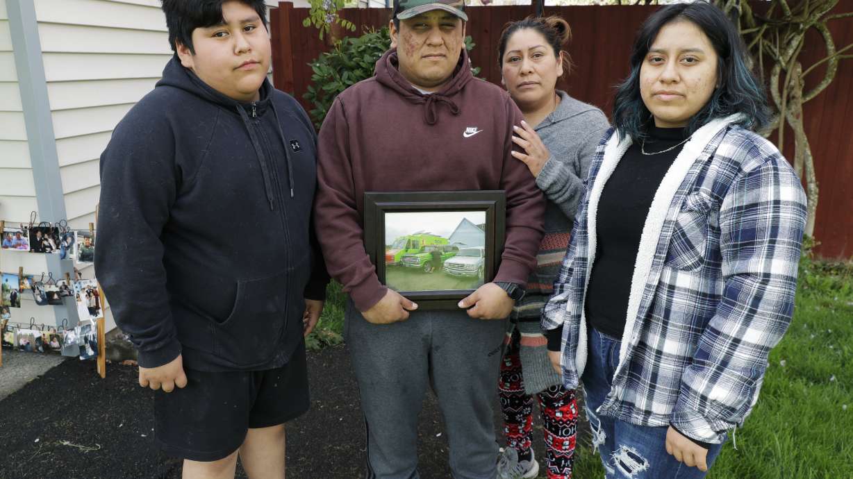 U.S. news organizations focus on lives lost in the pandemic