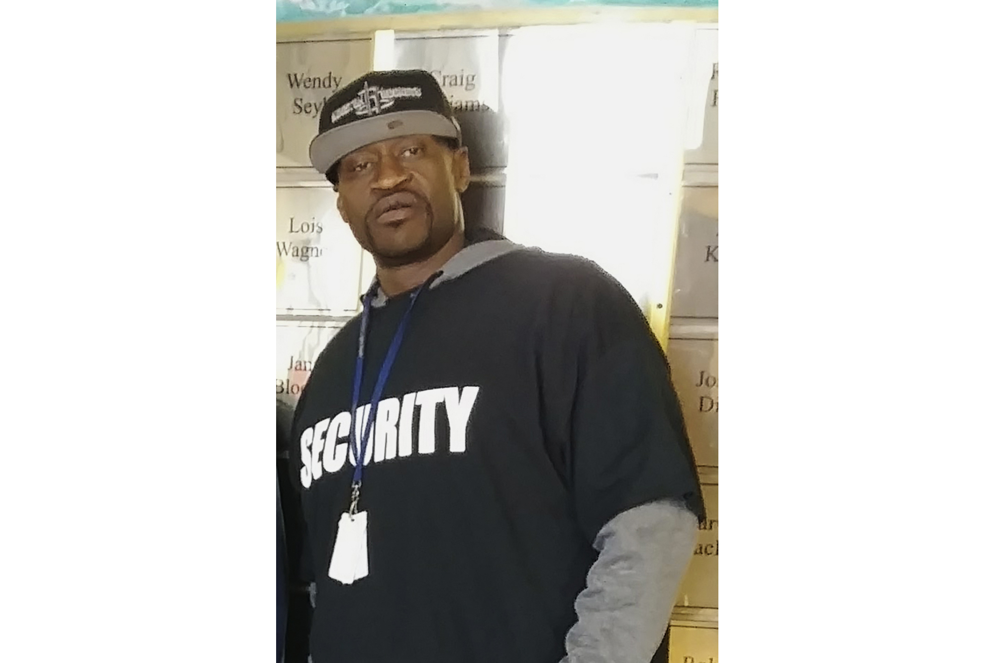 Minneapolis agrees to ban all chokeholds by police and require bystanding officers to stop them in wake of Floyd death