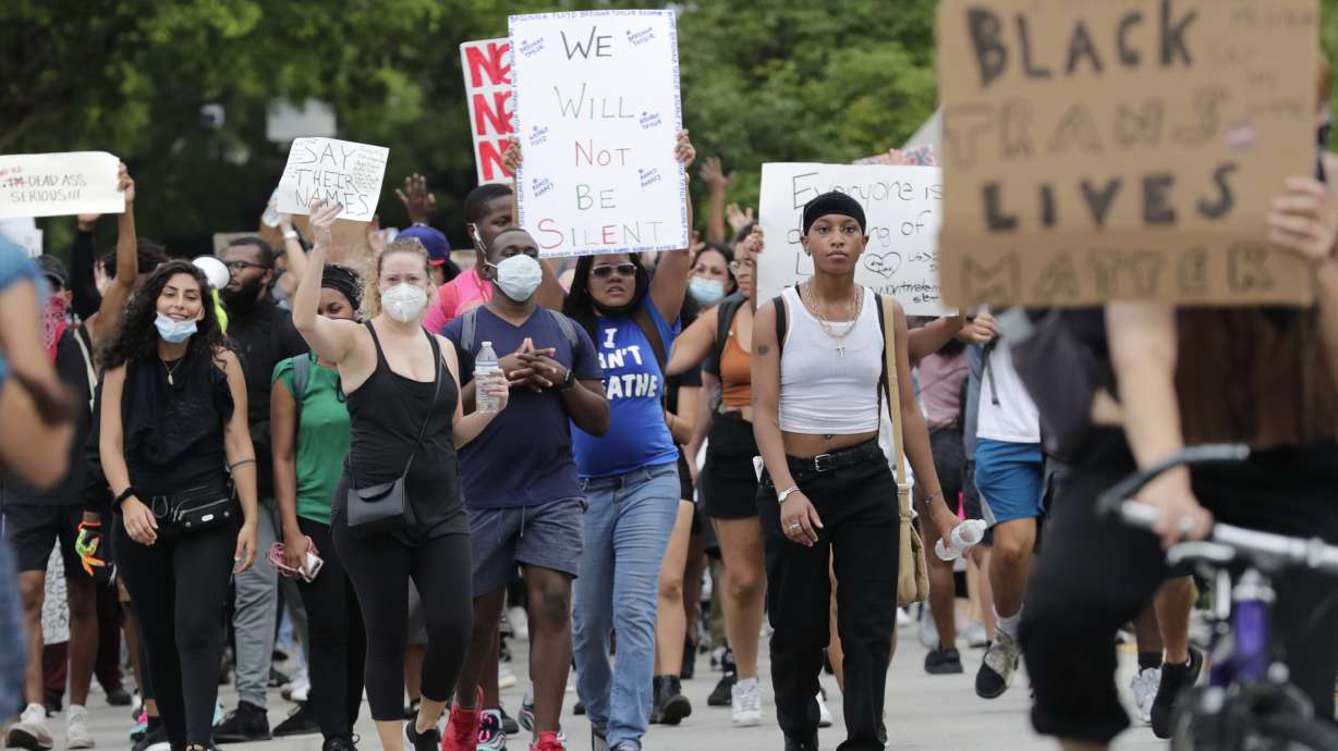 Florida officer who shoved protester referred to prosecutors