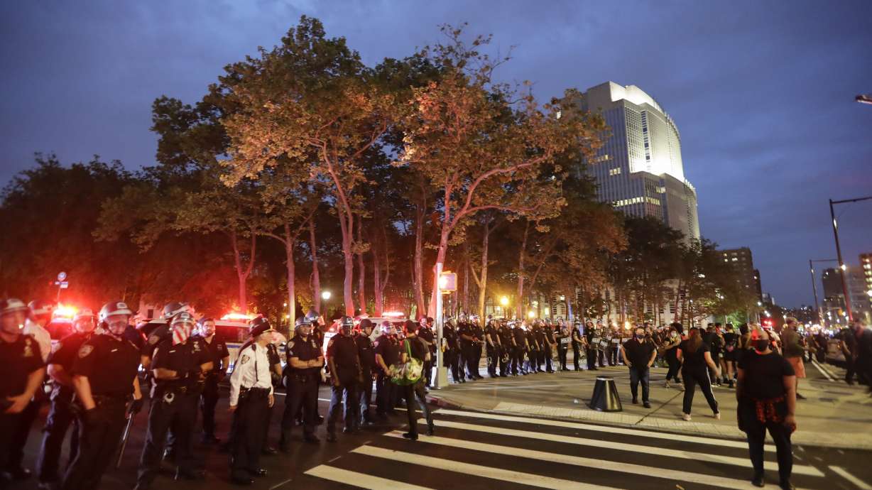 'Power to the people': Floyd's brother talks at NYC memorial