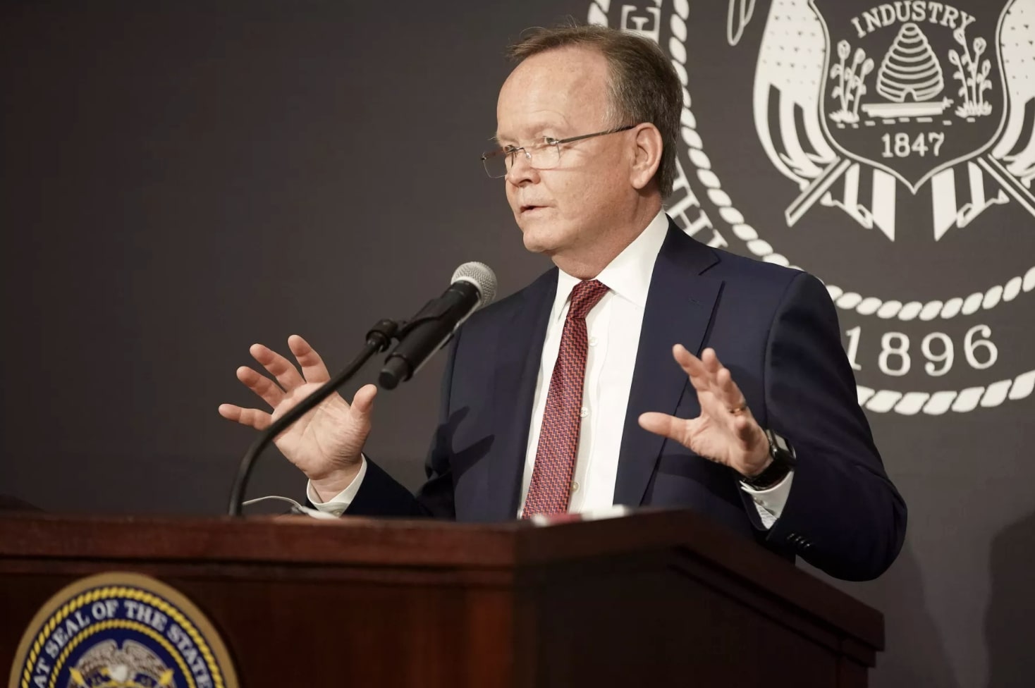 Utah Senate president tests positive for COVID-19 antibodies