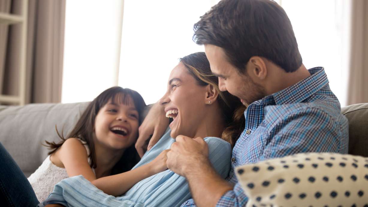 Work and home: Fathers benefit from family-supportive environment, BYU study finds