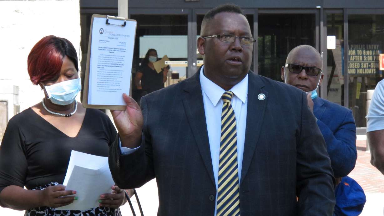 Arbery killing stirs call to scrap citizen arrest in Georgia