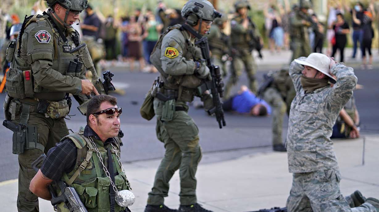 Police tactics to be reviewed following Albuquerque protest