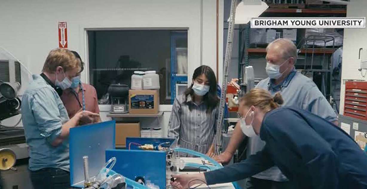 BYU engineers work on the NeoLife Ventilator. (Photo: Brigham Young University)
