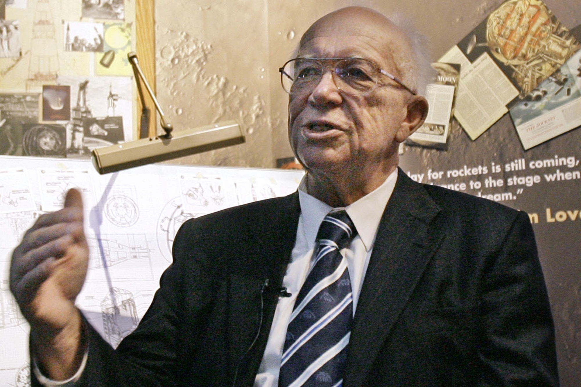 Sergei Khrushchev, son of Soviet leader, dies at US home