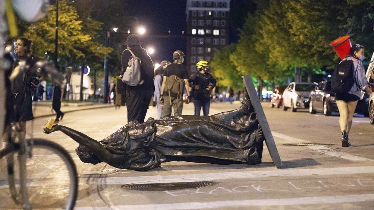 Targeted sculptures linked to Wisconsin, Civil War history