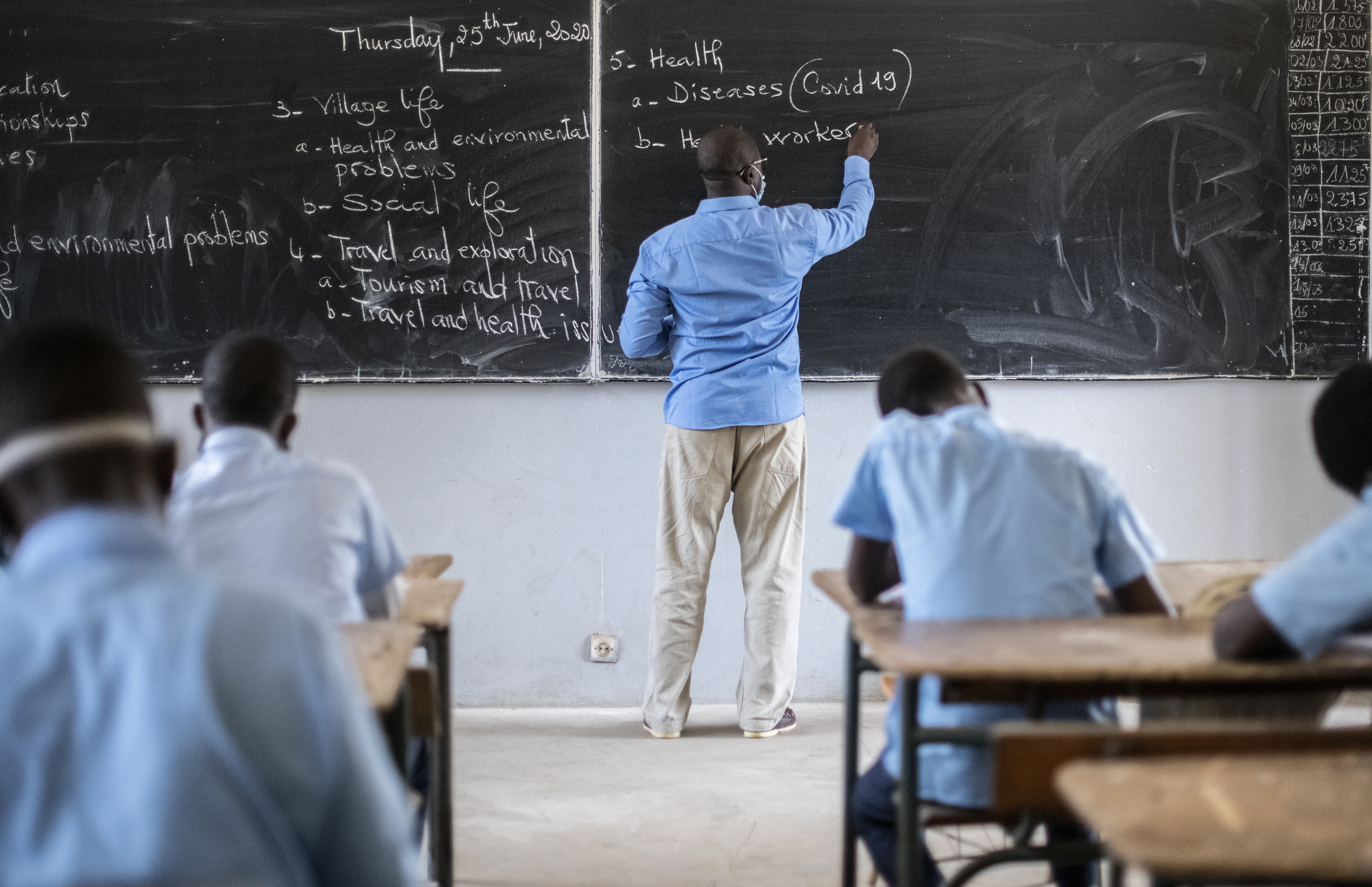 Africa urges no 'obstacles' to a COVID-19 vaccine for all