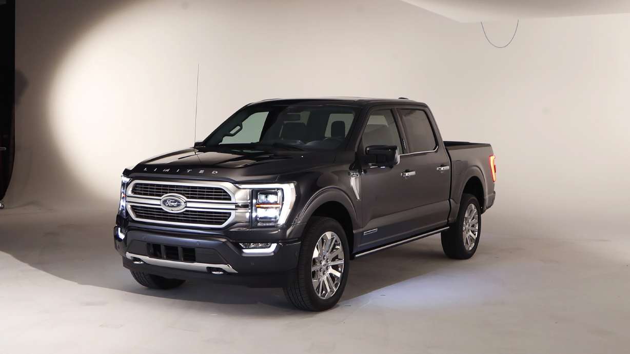 Ford plays it safe with revamped F-150, focuses on interior