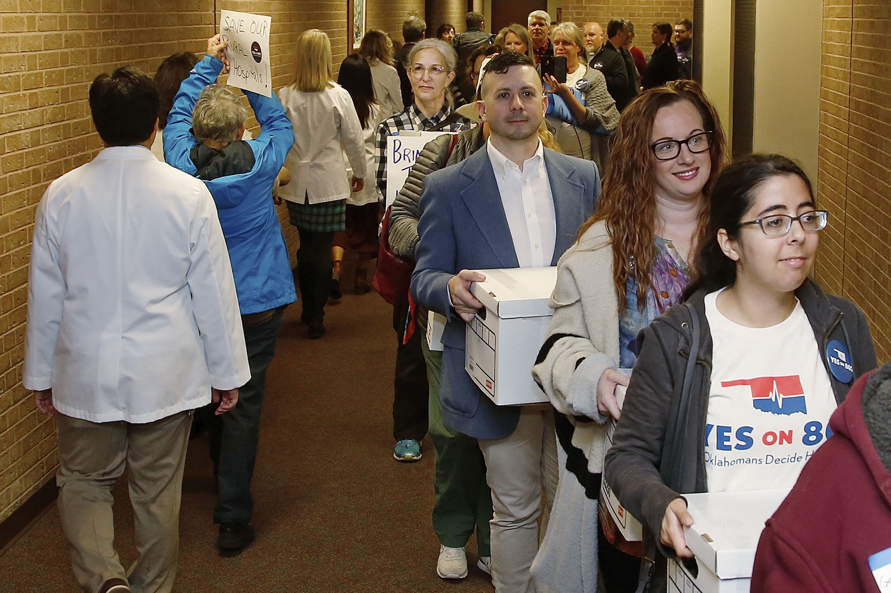 Oklahoma voters narrowly approve Medicaid expansion
