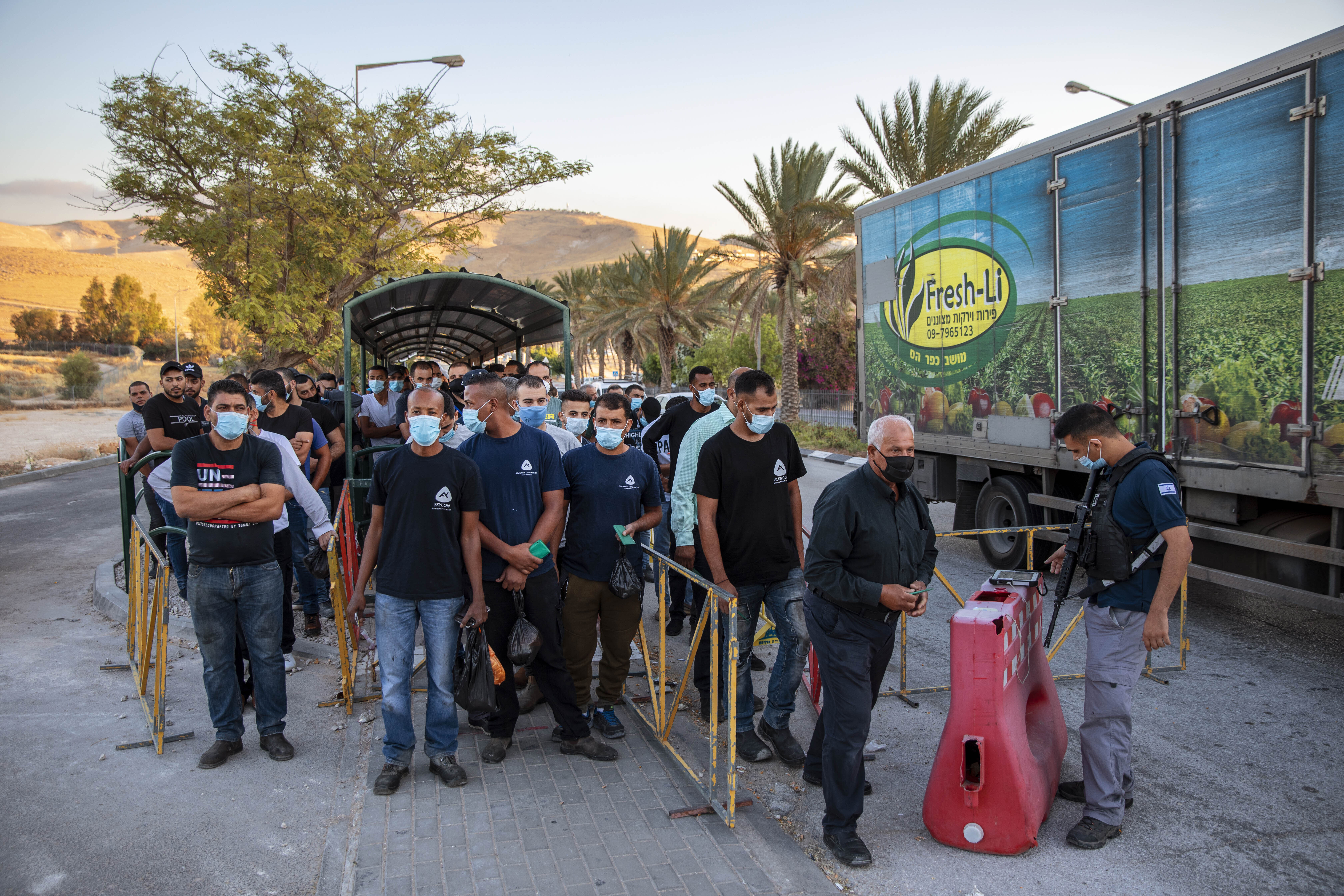 Netanyahu signals delay in West Bank annexation plan