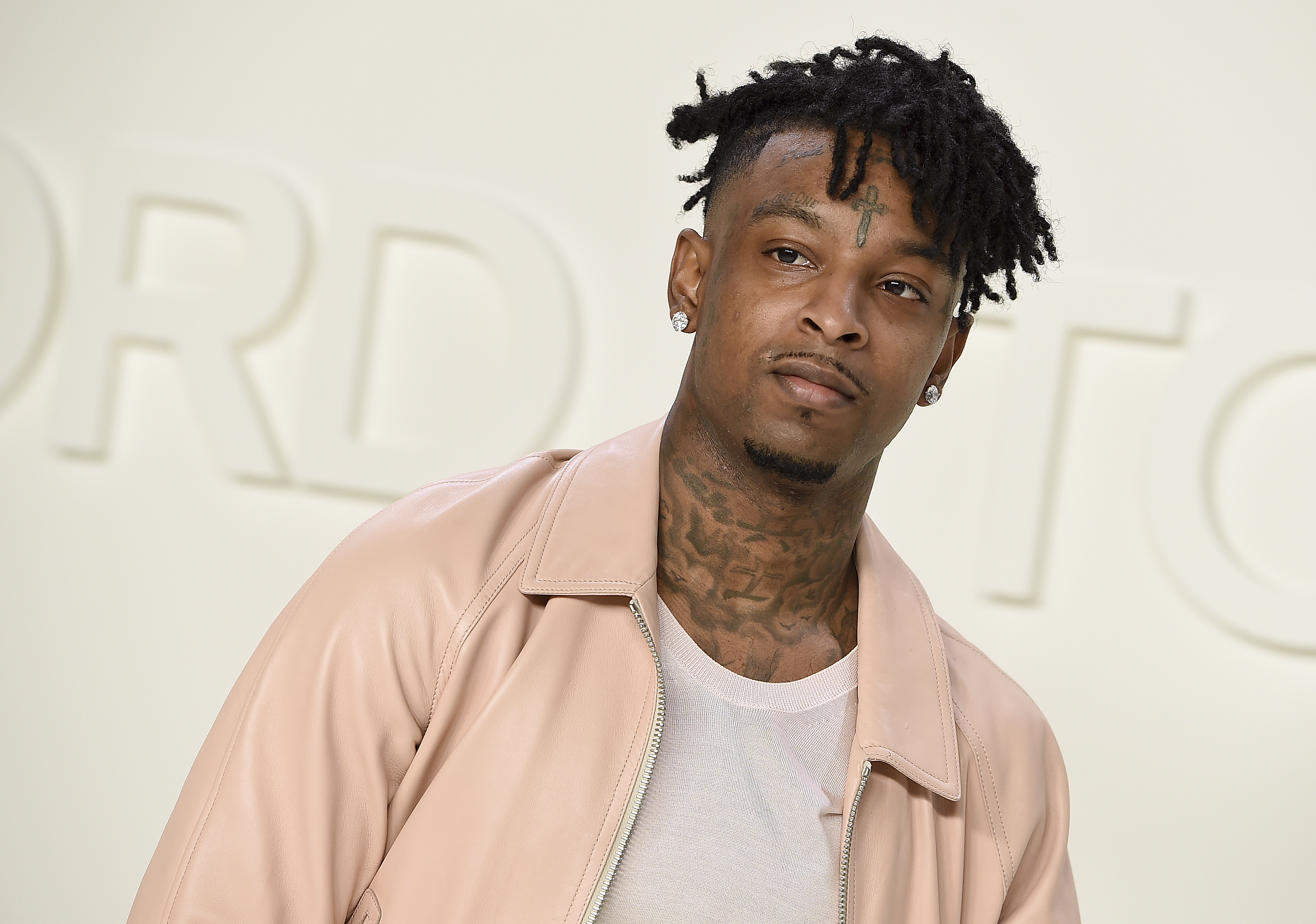 Correction: People-21 Savage story