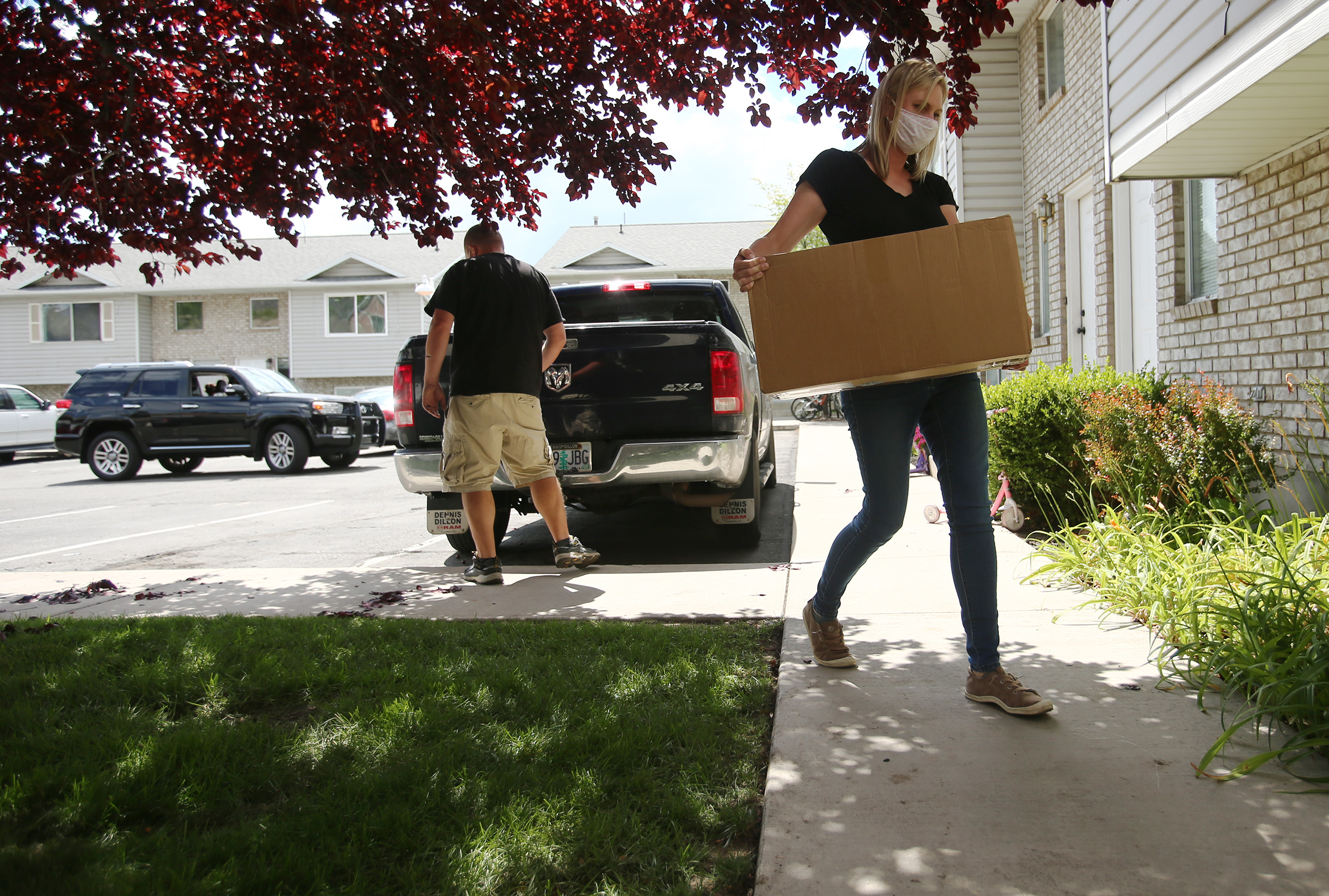 US sees sharp decline in travel due to COVID-19, according to AAA forecast