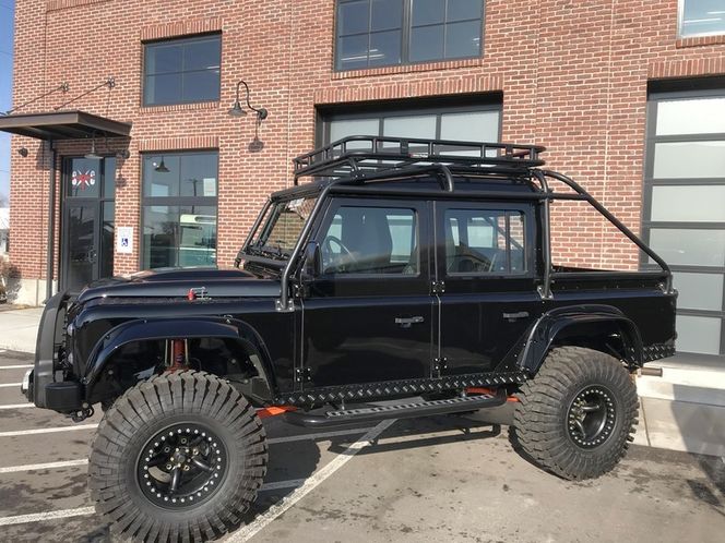 1986 Land Rover Defender /Listed at $157,000